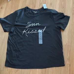 Old Navy Black 'Sun Kissed' Short Sleeve Tee